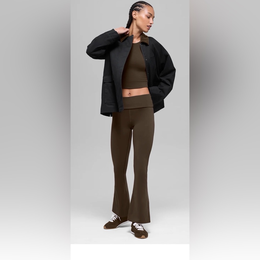 Alo yoga Twill Barn Jacket. Black. Size M. NWT
Authentic. - Picture 5 of 7